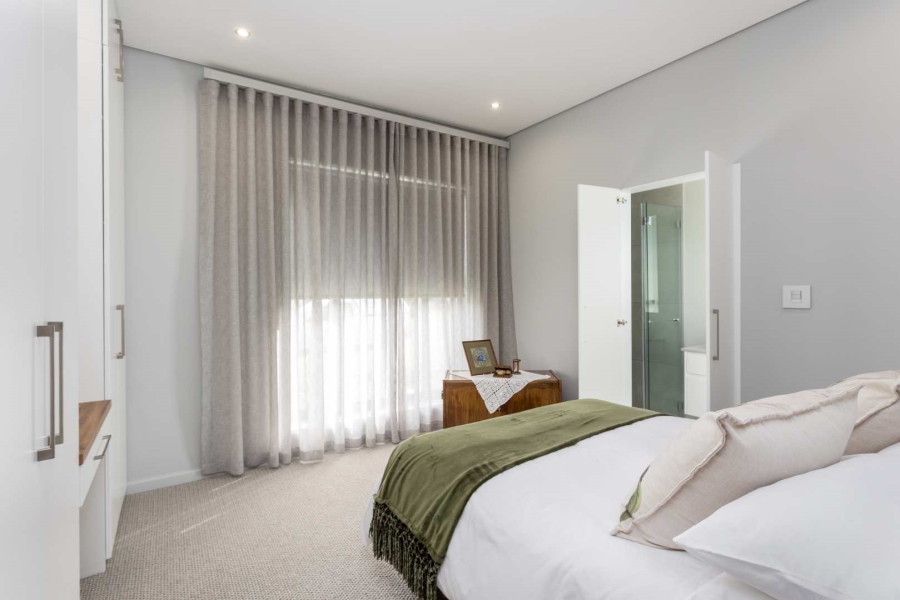 4 Bedroom Property for Sale in Val De Vie Estate Western Cape